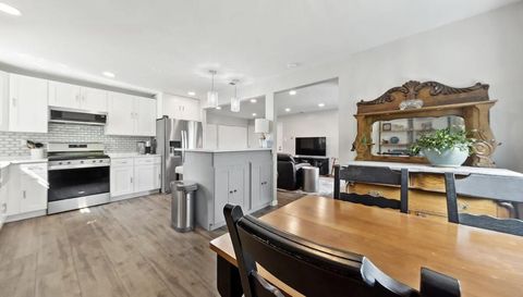 14949 Lake View Dr Orland Park