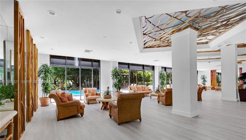 1450 Brickell Bay Dr