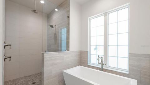 2174 MCCLELLAN PARKWAY