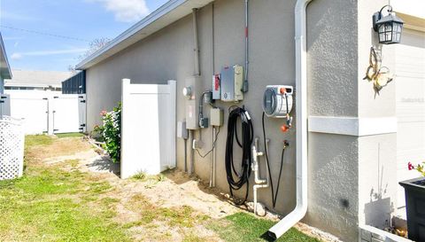 180 LAKE SMART CIRCLE