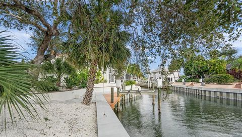 1240 SOLITUDE LANE