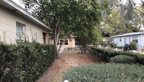 826 N Westmoreland Dr
