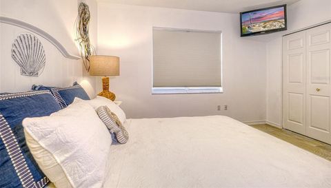 16600 GULF BOULEVARD