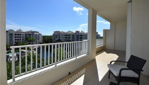 707 Crandon Blvd