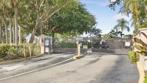 600 Executive Center Dr