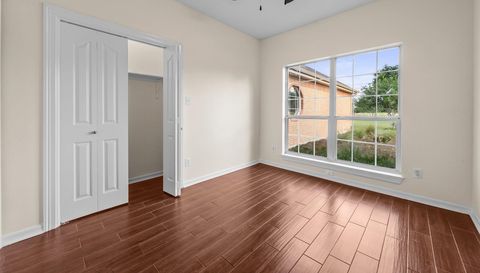 320 Woodland Oaks TRL