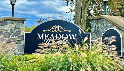 150 Delafield Ln