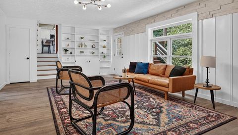 23 Clearbrook Rd