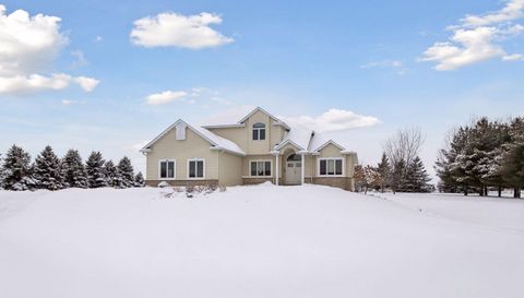 2728 Headland Court SW