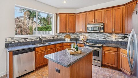 3831 Brantley Pl Cir