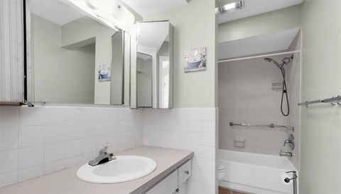 4352 TAHITIAN GARDENS CIRCLE