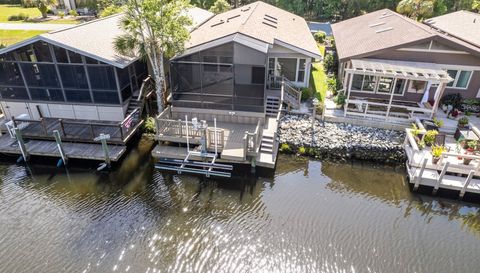 5184 S Riverview Cir