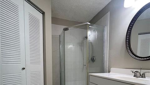 2584 GRASSY POINT DR