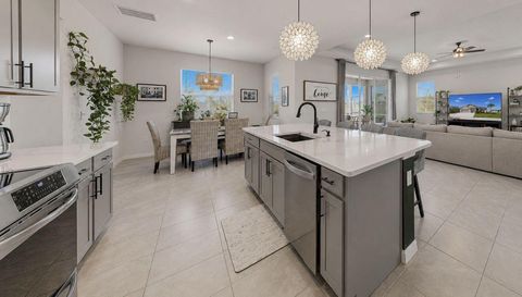 11043 Tamarack Pl