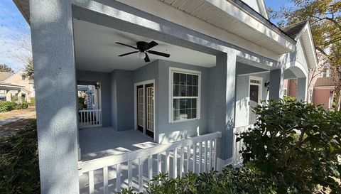 3478 Westchester Square