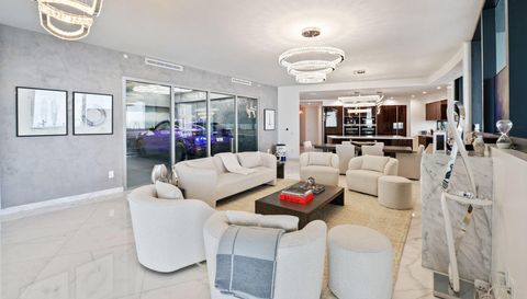 18555 Collins Ave Apt 2405