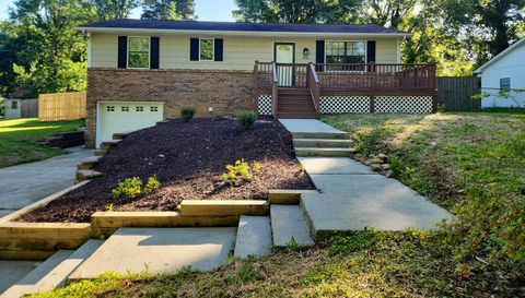 5908 Moore Rd