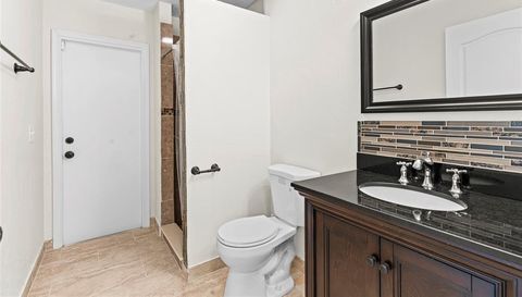 2141 SW BAYSHORE BOULEVARD