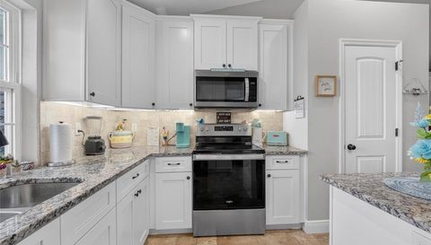 8160 SE 164TH PLACE