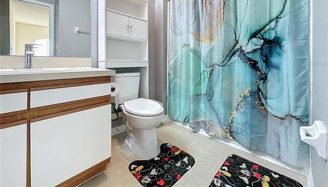 8401 CRYSTAL COVE LOOP