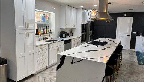 1800 GRANADA BOULEVARD