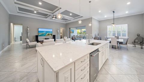 825 SEASCAPE PLACE
