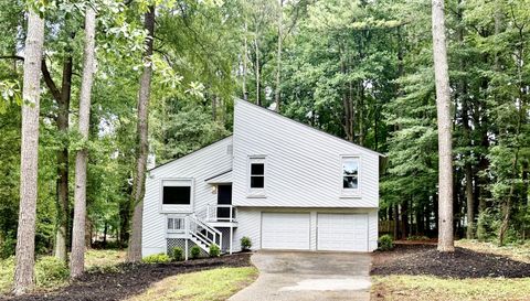3904 Trade Wind Ct