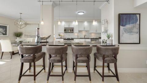 3401 Gulf Shore Blvd N Unit 605