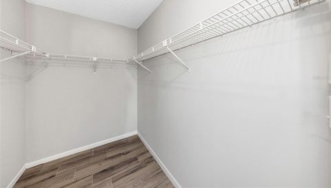 3166 LAKE PINE WAY S