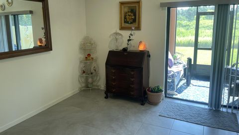 939 Remington Green Dr SE