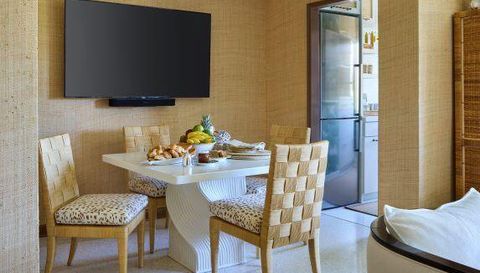 455 Australian Avenue