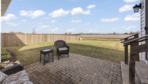 1121 Blackberry Shore Lane