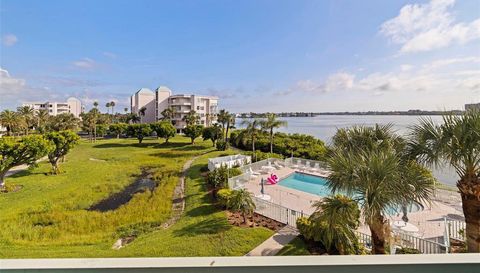 7979 SAILBOAT KEY BOULEVARD S