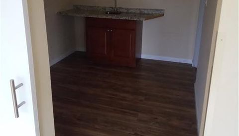 118 River Rd