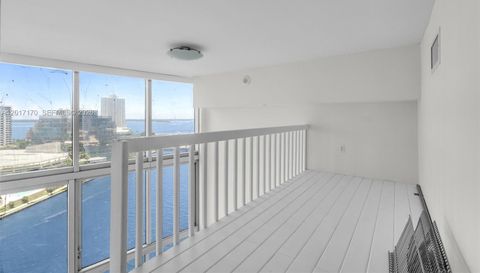 495 Brickell Ave