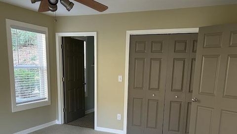 209 Falcon Crest Way