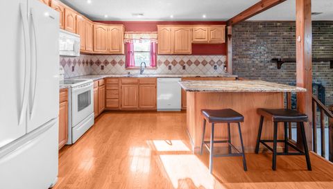 1295 Cattle Ridge Rd