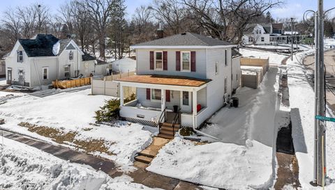 330 Riverside Avenue