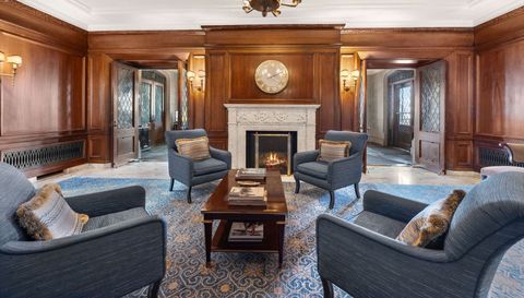 1242 N Lake Shore Drive