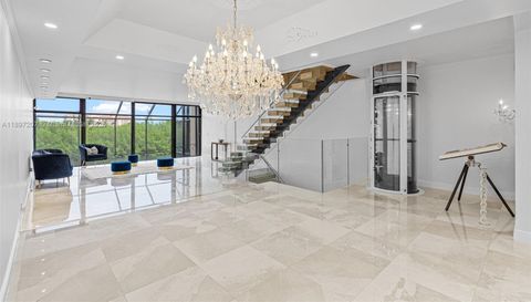 6124 Paradise Point Dr