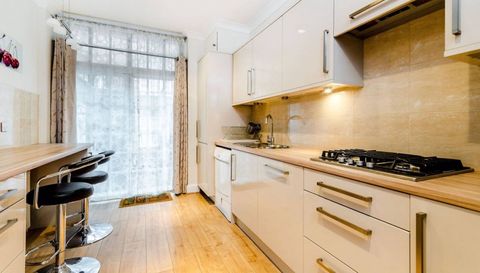 1208 Boylston Street