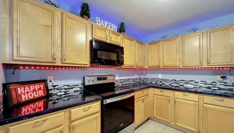 8307 Lainie Ln
