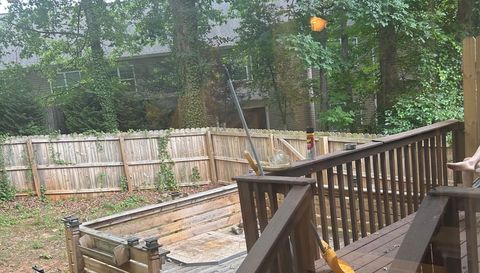 14 Country Woods Ct
