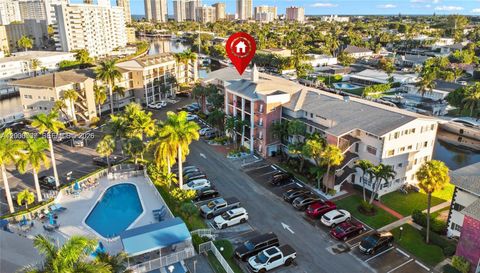 455 Paradise Isle Blvd