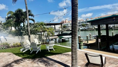 166 Bayside Dr