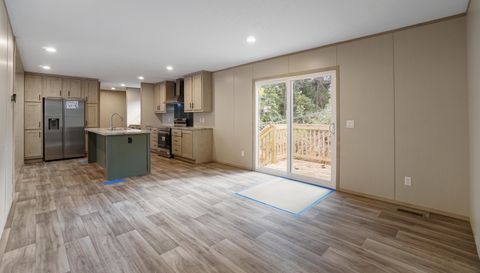 313 Wilkerson Road SW