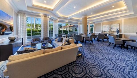 7575 Pelican Bay Blvd