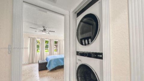 13990 Nesting Way