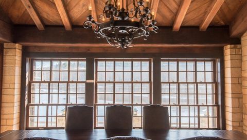 801 Pine Cone Trail N