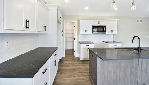 706 Cates Dr